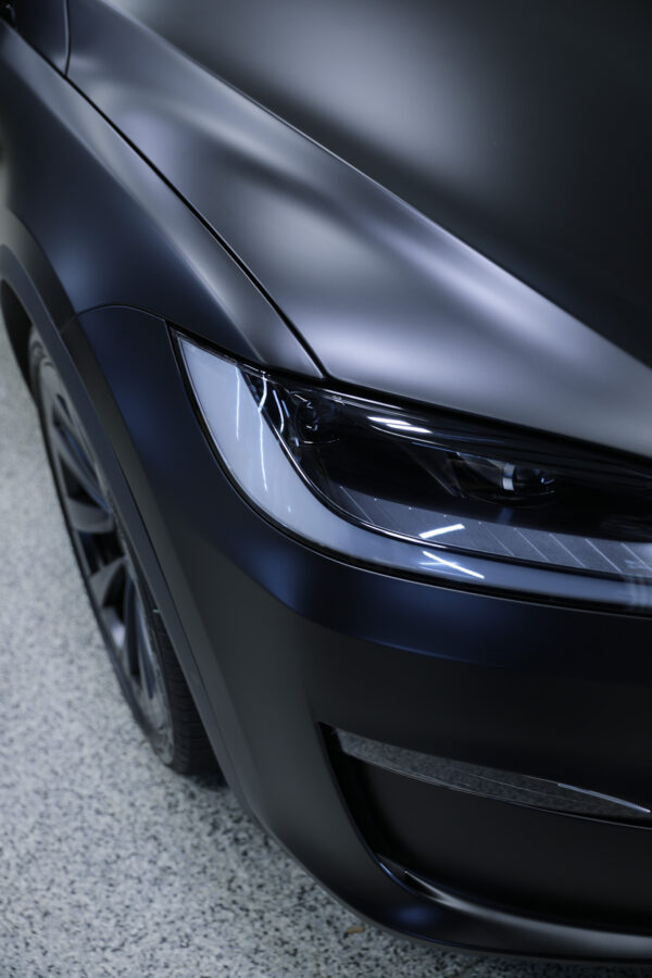 Satin Perfect Black - Image 10