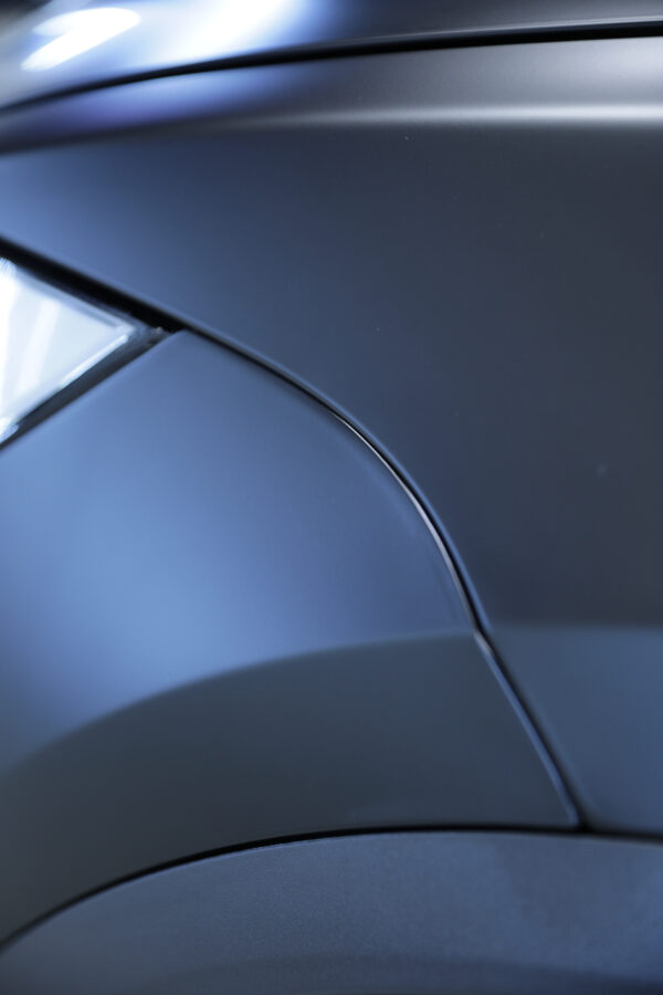 Satin Perfect Black - Image 11