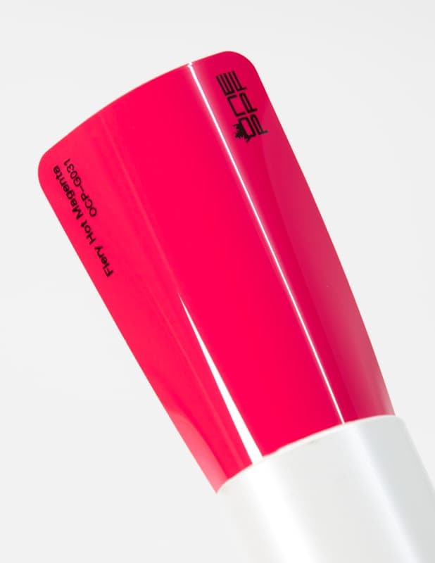 Fiery Hot Magenta swatch