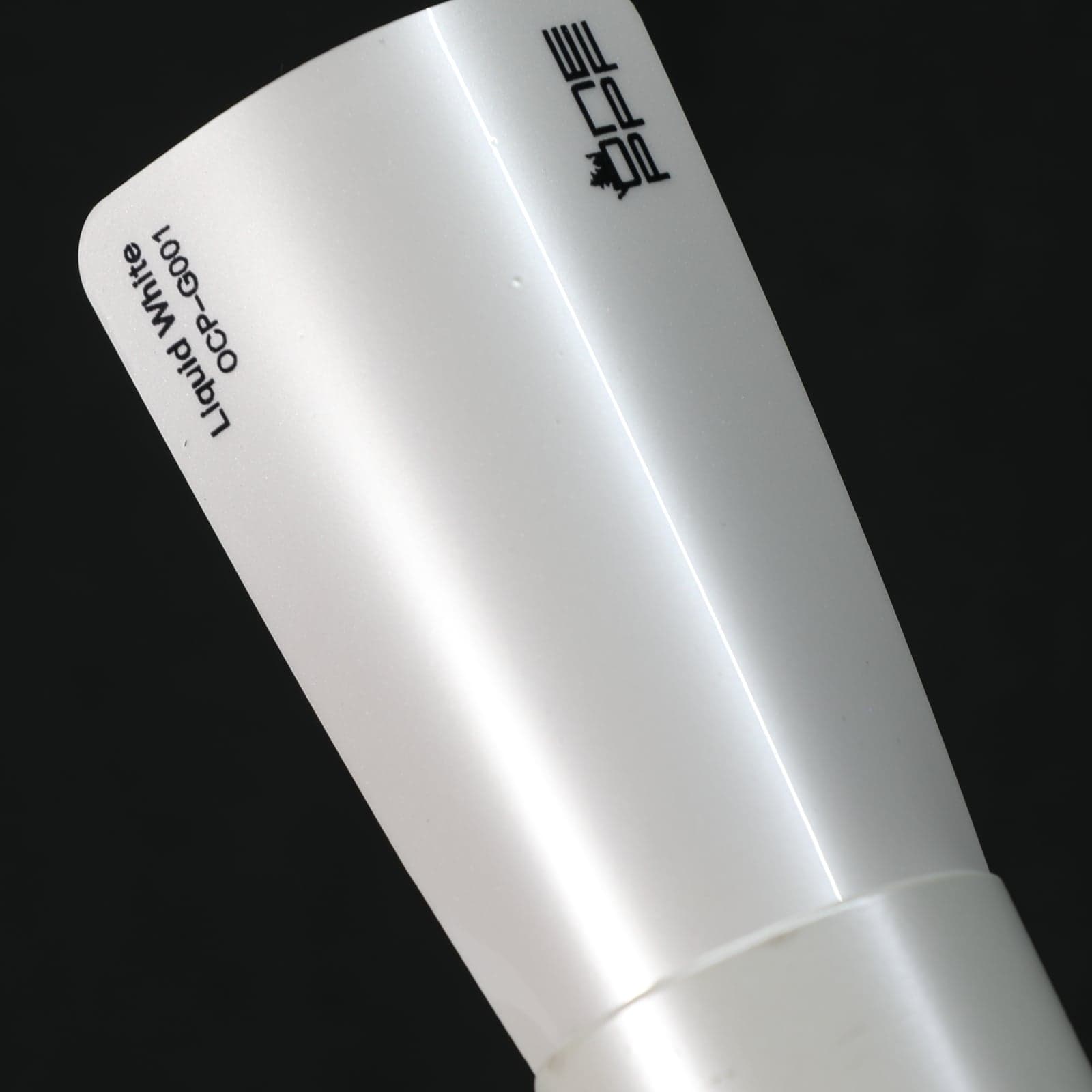 Liquid White swatch