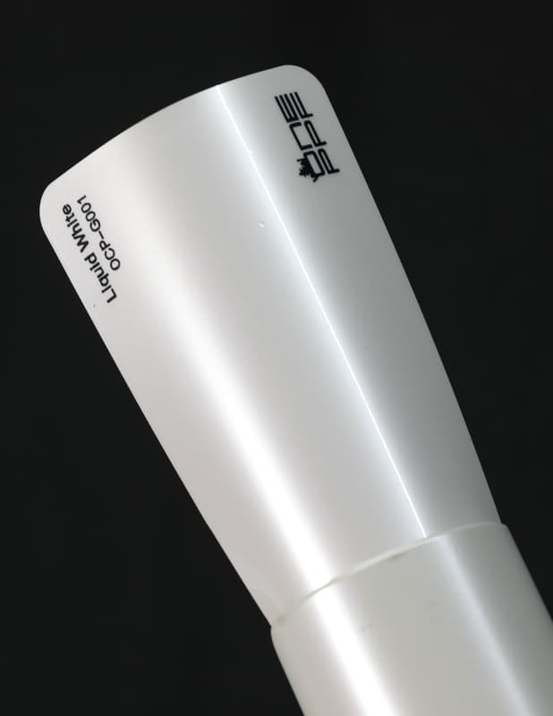 Liquid White swatch