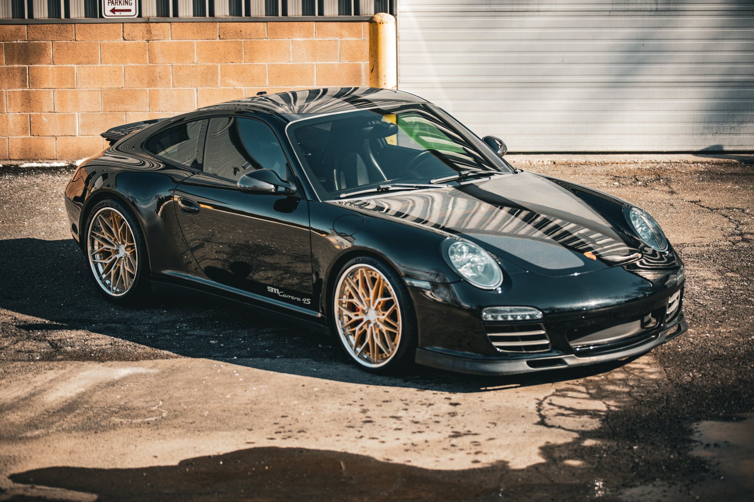 Gloss Carbon Fiber on Porsche 911, one-ppf