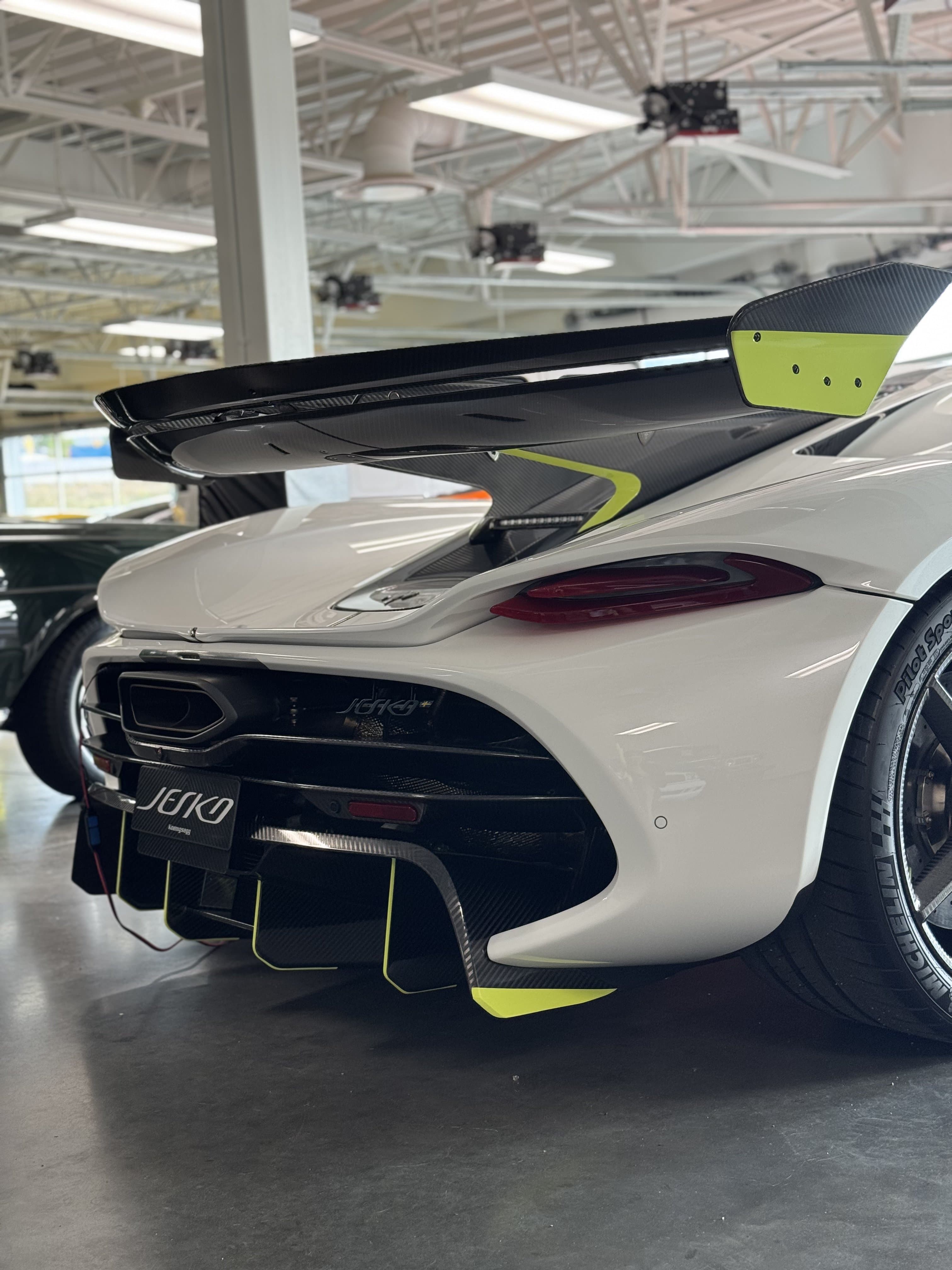 Fluorescent Yellow on Koenigsegg Jesko, Advanced Auto Glass