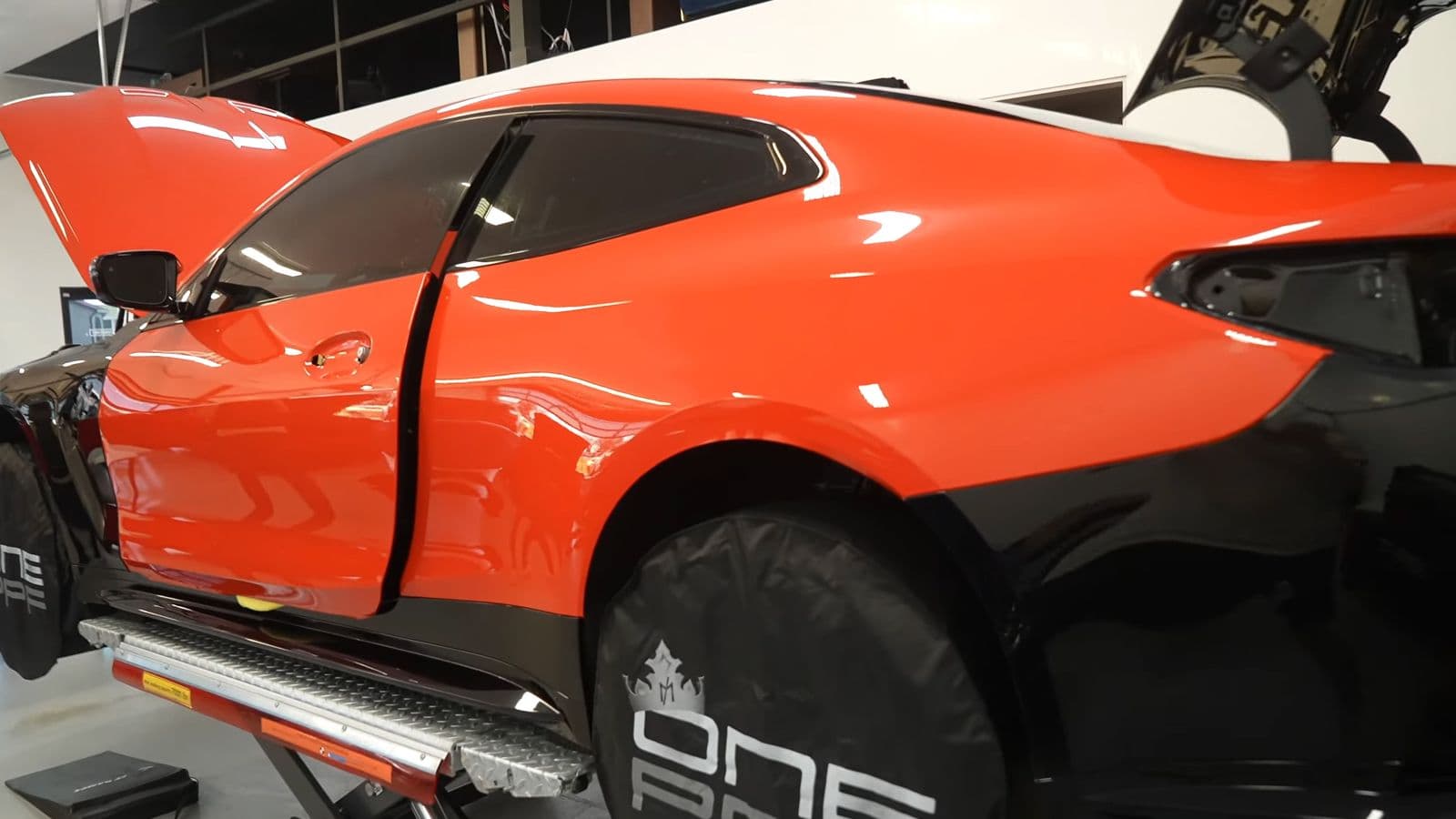 Lava Orange on BMW M4, Detail Driven