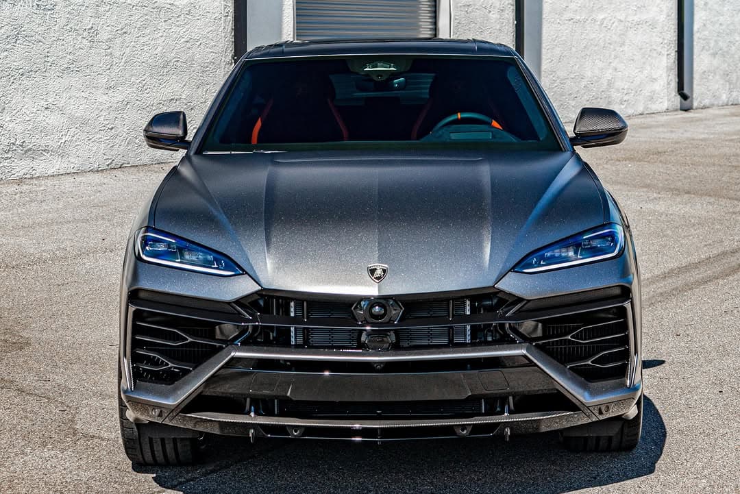 Satin Dark Gray Metallic V2 install on Lamborghini Urus photo 3