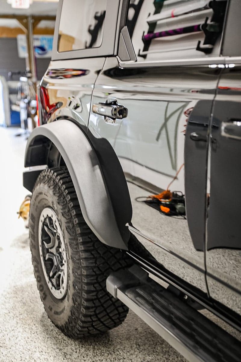 Gloss Perfect Black on a Ford Bronco