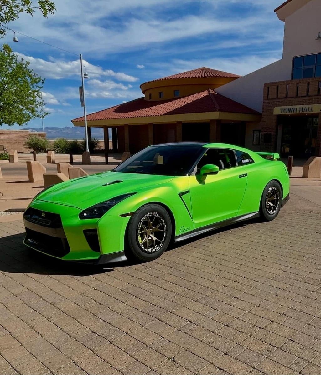 Metallic Screamin Green on Nissan GT-R